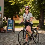 Posedy Pansky Dvur Luxussátor