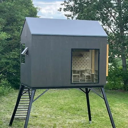 Posedy Pansky Dvur خيمة فخمة