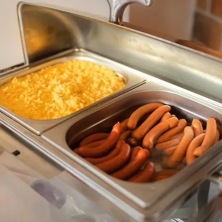 Posedy Pansky Dvur خيمة فخمة *